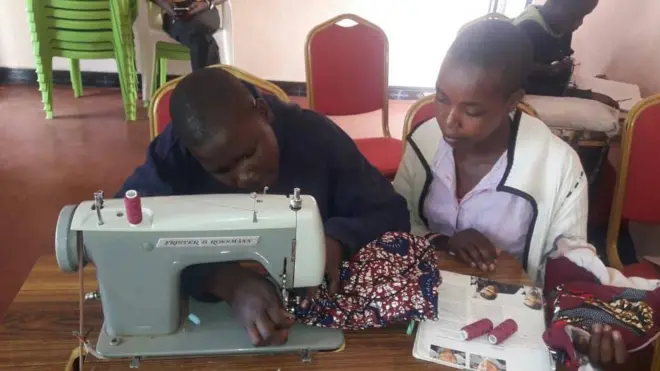 Mabinti wakiwa katika nyumba salama