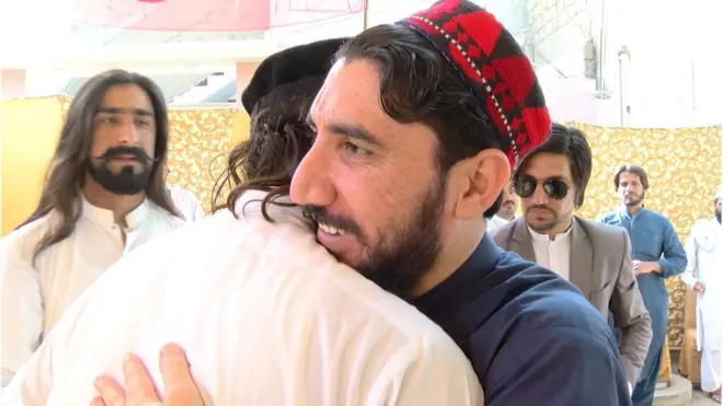 منظور پشتین