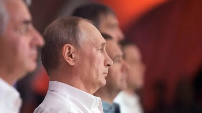 Те, що на попередніх виборах другим завжди був кандидат від Компартії, говорить про Росію навіть більше, ніч вічні перемоги Путіна в першому турі, пише оглядач