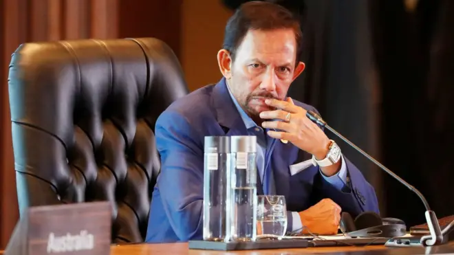 Sultan Hassanal Bolkiah menyebut hukum pidana baru di negaranya sebagai "pencapaian besar".