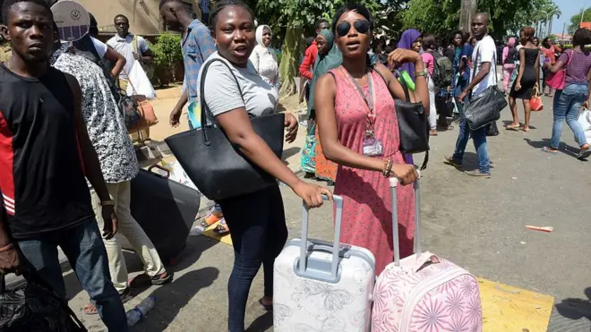 Ụmụakwụkwọ Mahadum