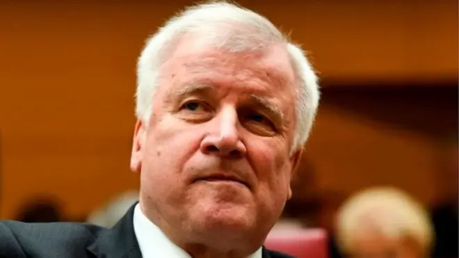 હોર્સ્ટ ઝઇહોફમને ચાન્સેલર એન્જેલા મર્કેલની યુતિ સરકારમાં જર્મનીના ગૃહમંત્રી બનાવવામાં આવ્યા છે