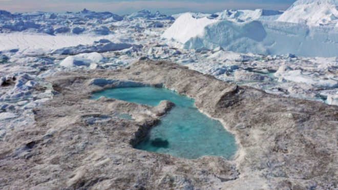 Melting in Greenland in 2019