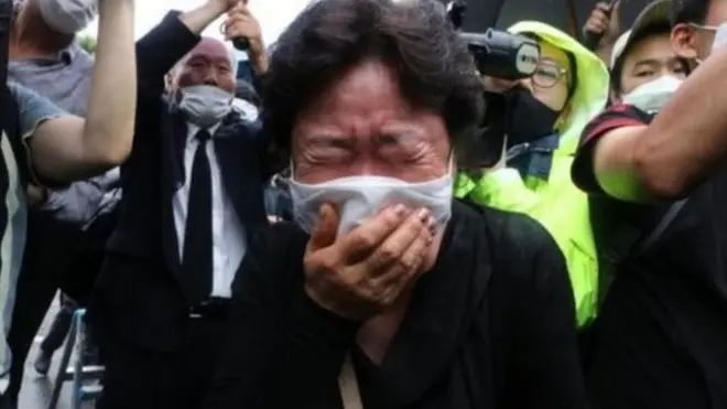 在悼念期间，有超过2万人向朴元淳表达悼念。