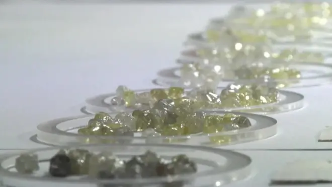 La mine de Jwaneng est une mine à ciel ouvert de diamants située dans le sud du Botswana