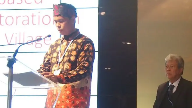 Tamin berbicara di Bonn