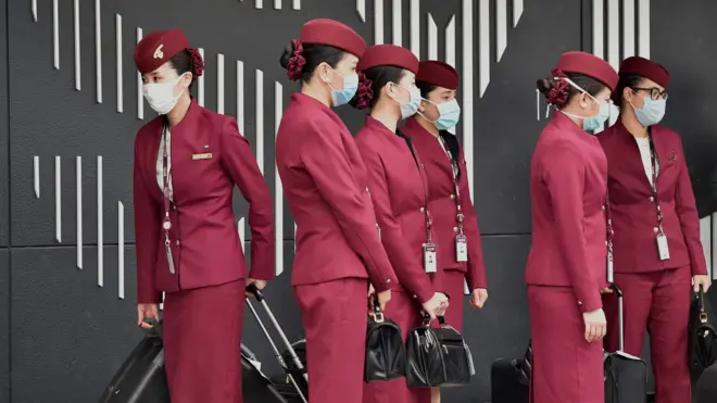 مضيفات بالخطوط الجوية القطرية