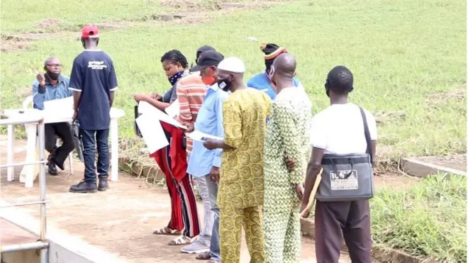 Awọn ọdọ to fẹ gba isẹ Amotekun