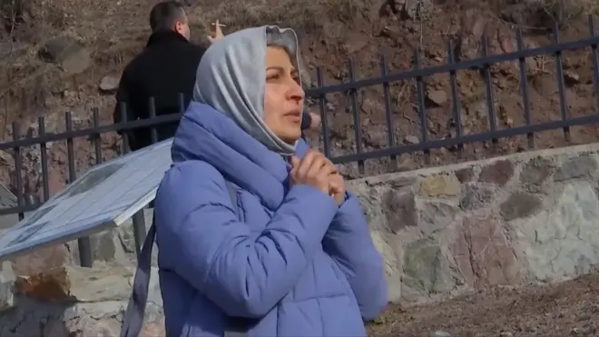 Kəlbəcərdəki Xudavəng monastrına ziyarətə gələn Ermənistan vətəndaşı