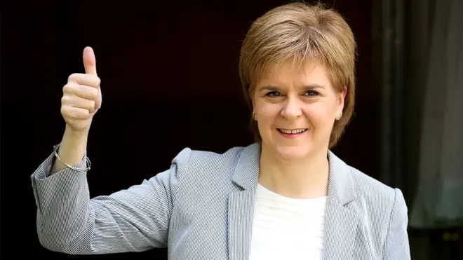 Nicola Sturgeon, primera ministra de Escocia, dijo que su gobierno dar "todos los pasos necesarios" para seguir en la Unión Europea.