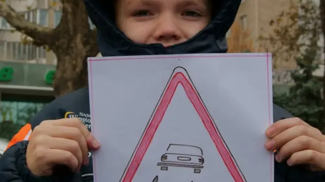 Хлопчик з малюнком