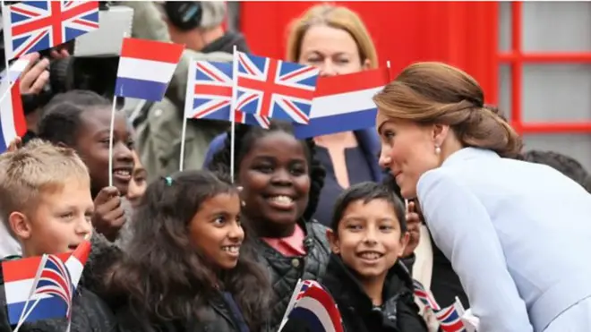 ‘संसारकै सबैभन्दा खुसी बालबालिका’