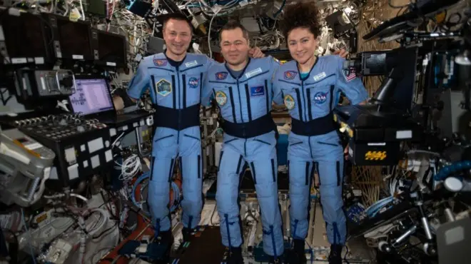 Andrew Morgan, Oleg Skripochka y Jessica Meir han estado más de 200 días en la Estación Espacial Internacional.