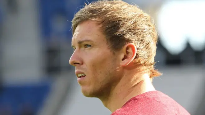 جولین ناگلزمن