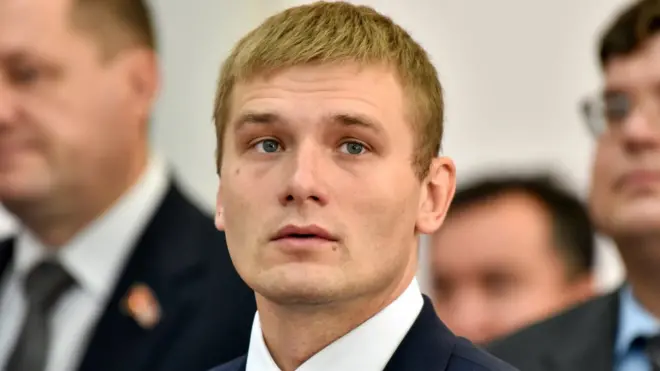 Валентин Коновалов был главным конкурентом экс-губернатора Зимина, и теперь может не принять участия во втором туре выборов