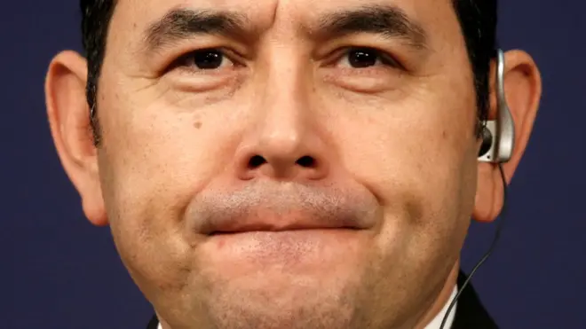 El presidente guatemalteco, Jimmy Morales, es acusado de financiamiento electoral ilícito.