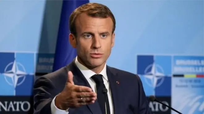 ښاغلي ماکرون ټولیزې دفاع ته د ناټو غړو هېوادونو پر ژمنتیا هم شکونه څرګند کړل.