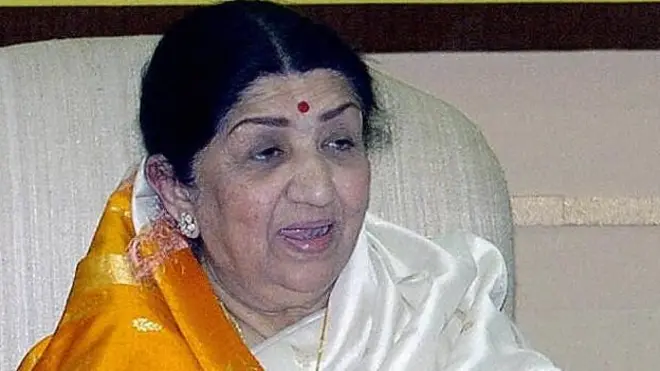 लता मंगेशकर