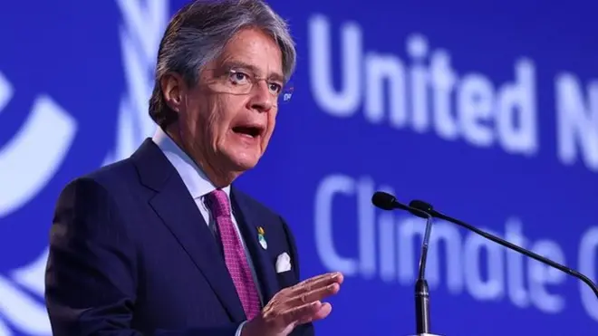 "Declaremos globalmente los derechos de la naturaleza, incluyéndolos en cada una de sus constituciones", dijo Lasso en la COP26.