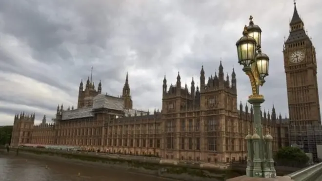 Algunos creen que estos resultados son "una oportunidad para repensar el Brexit".