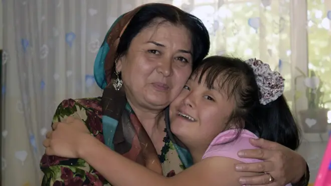 Насиба Шарипова и Махлие