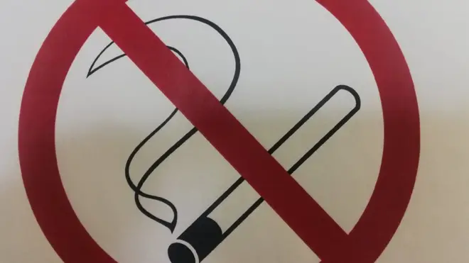 Ovaj znak više nije potreban u Crnoj Gori, jer je pušenje svuda zabranjeno