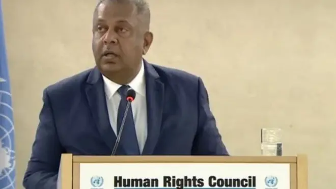 අමාත්ය මංගල සමරවීර