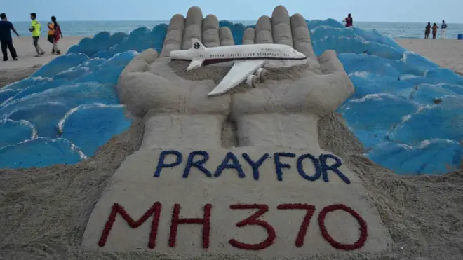 За два года пропавший самолет так и не удалось найти