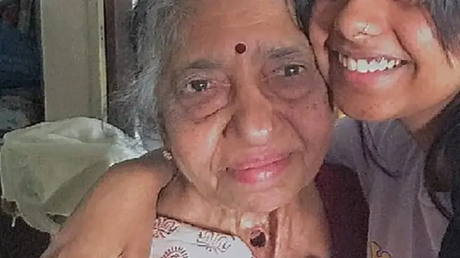 Nalini with her grand daughter Janani