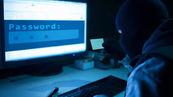 Разведка США полагает, что хакеры взломали и некоторые республиканские группы, но не выложили полученные данные