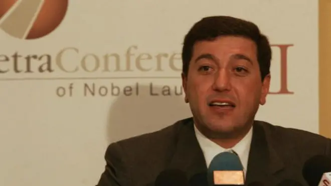 باسم عوض الله شغل العديد من المناصب العليا في الحكومة الأردنية