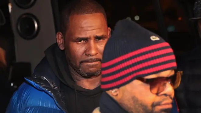 R Kelly arrives at the 1st District-Central police station on February 22, 2019 in Chicago, Illinois