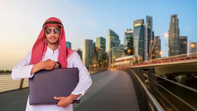 En algunas monarquías del Golfo hay empleados públicos que cobran salarios y no trabajan.