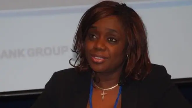 Adeosun bubu kọmishọna na-ahụ maka ego na Ogun steeti