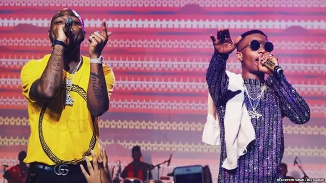 Davido and Wizkid dey perform for Lagos