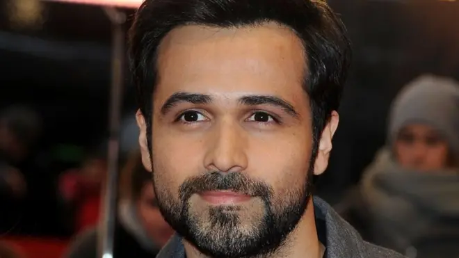 عمران ہاشمی کے لیے سو کروڑ کی خوشخبری اور سنجے دت کا نیا روپ کیا ے سنیے بالی وڈ راؤنڈ اپ میں نصرت جہاں کی زبانی