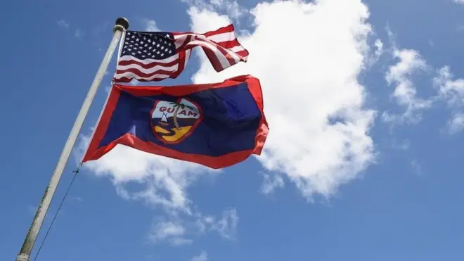 Calanka Maraykanka iyo kan jasiirada Guam