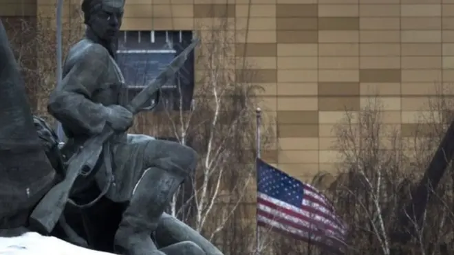 ဒေါ်နယ်ထရမ့် ဘယ်လို ပြုမူမလဲ ဆိုတာ စောင့်ကြည့်မယ်