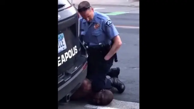 poolisiin nama durraacharratti jilbeeffate