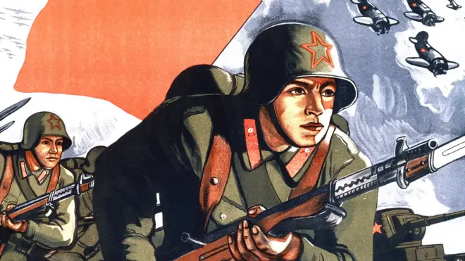 WWII Soviet propaganda poster depicting an attacking Red Army