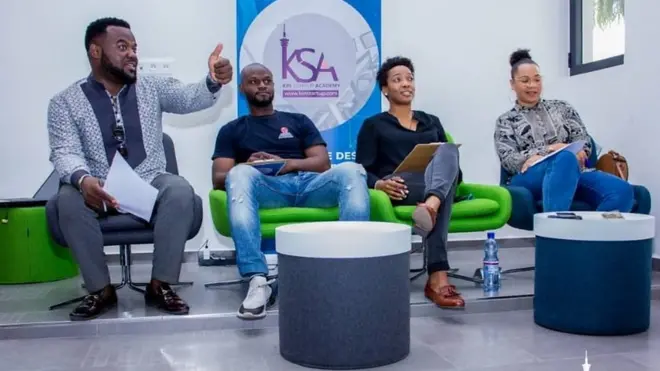 Des membres du jury lors du concours KinStartup