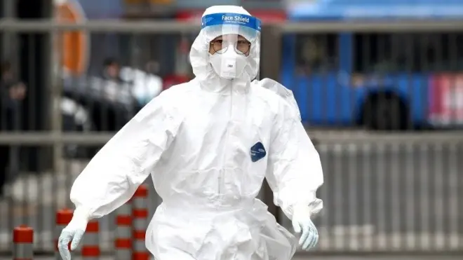Medical worker at testing facility in Seoul - 21 February