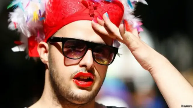 السعودية تنفي تقارير باكستانية تتهمها بقتل متحولات جنسيا