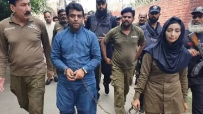 کانسٹیبل فائزہ نے اعلیٰ حکام سے مطالبہ کیا ہے کہ انھیں تحفظ فراہم کیا جائے