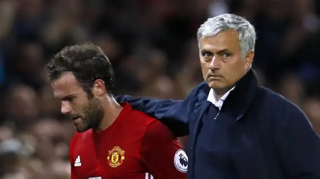 مورينيو منح ماتا شارة القيادة في مباراة بيرنلي