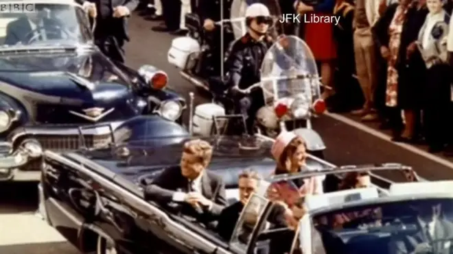 เจเอฟเคบนรถ