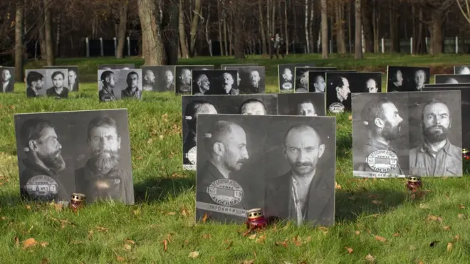 Жертвы сталинских репрессий вынуждены были посылать нелегальные письма, чтобы известить близких о своей судьбе