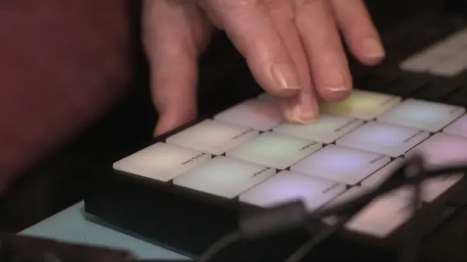 Синтезатор