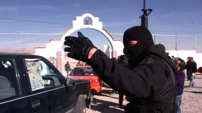 La guerra contra las drogas ha dejado un saldo de unas 100.000 personas muertas y 27.000 desaparecidas en México.