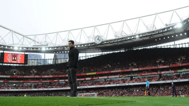 У главного тренера "Арсенала" Микеля Артеты (на фото) был выявлен коронавирус, после чего клуб ушел в двухнедельную самоизоляцию